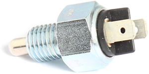 Reverse light switch i gruppen Elsystem / Brytare & sensorer / Backljuskontakt hos  Professional Parts Sweden AB (28349480)