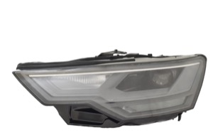 Huvudstr�lkastare V�nster Led in the group  at  Professional Parts Sweden AB (00330171)