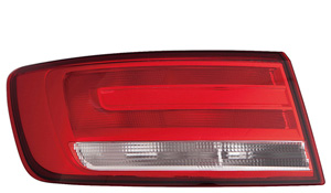 Kombinationsbackljus Höger Ytterdel in the group at Professional Parts Sweden AB (00430712)