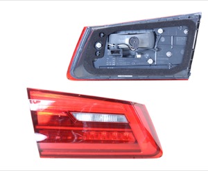 Kombinationsbackljus V�nster in the group Headlights / Lightning / Tail lights at  Professional Parts Sweden AB (00680703A1)