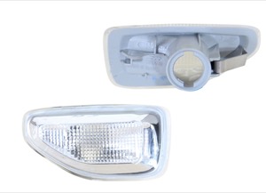 Blinker Höger Sidoinstallation Vit in the group Headlights / Lightning / Side marker lights at Professional Parts Sweden AB (13060602)