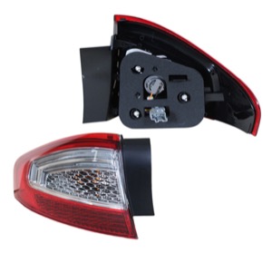 Kombinationsbackljus V�nster in the group Headlights / Lightning / Tail lights at  Professional Parts Sweden AB (25560721A1)