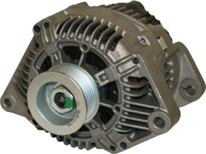 Alternator i gruppen Tillfälligt dolda artiklar hos Professional Parts Sweden AB (28433163)