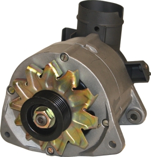 Alternator i gruppen Elsystem / Generator / Generator hos  Professional Parts Sweden AB (28433987)