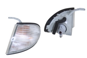 Blinker 4/5-drs med lamphallare vit in the group Headlights / Lightning / Corner lights / Corner lamp at  Professional Parts Sweden AB (31540361A1)