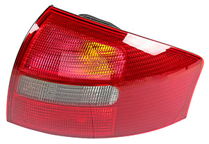 Tail lamp right i gruppen Belysning / Baklyktor hos  Professional Parts Sweden AB (34021944)