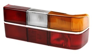 Tail lamp chrome/rim right i gruppen Belysning / Baklyktor hos  Professional Parts Sweden AB (34430066)