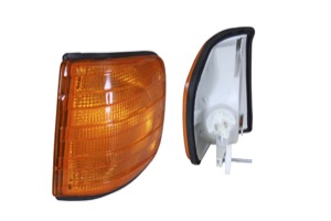Blinker Med Lamph�llare Gul in the group Headlights / Lightning / Corner lights / Corner lamp at  Professional Parts Sweden AB (35240351)