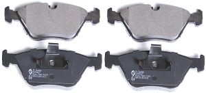 Brake pads front i gruppen Bromssystem / Bromsbelgg hos  Professional Parts Sweden AB (51054627)