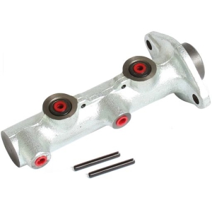 Brake master cylinder i gruppen Bromssystem / Huvudbromscylinder hos  Professional Parts Sweden AB (51343917)