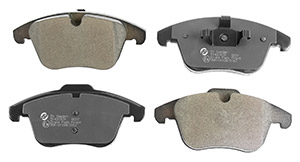 Brake pads front i gruppen Bromssystem / Bromsbelgg hos  Professional Parts Sweden AB (51433109)