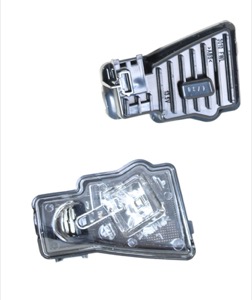 Breddmarkeringslykta V�nster in the group  at  Professional Parts Sweden AB (55111057)