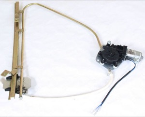 Fonsterhiss 2-drs med elmotor i gruppen Kaross / Bagagelucka, Motorhuv, Drrar, Soltak / Drrar / Fnsterhiss / Fnsterhiss hos  Professional Parts Sweden AB (60361102)