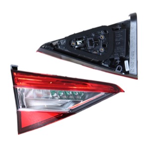 Kombinationsbackljus V�nster in the group  at  Professional Parts Sweden AB (75270717A1)