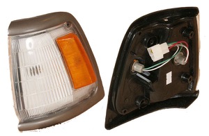 Blinker 2Wd Med Positionsljus Gul in the group Headlights / Lightning / Corner lights / Corner lamp at Professional Parts Sweden AB (81040352)