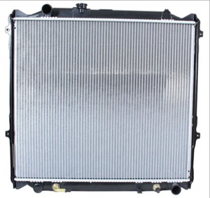 Kylare motorkylning in the group Cooling / ventilation / Radiator at  Professional Parts Sweden AB (8135302249)
