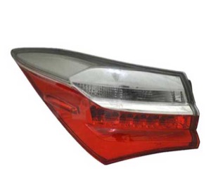 Kombinationsbackljus H�ger in the group Headlights / Lightning / Tail lights at  Professional Parts Sweden AB (81770704)