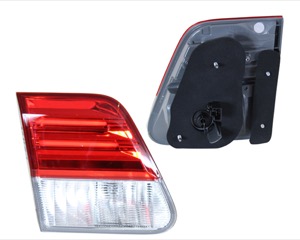 Kombinationsbackljus H�ger Innerdel in the group Headlights / Lightning / Tail lights at  Professional Parts Sweden AB (81830718A1)