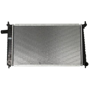 Radiator i gruppen Kylning / ventilation / Kylare hos  Professional Parts Sweden AB (87346797)