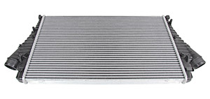 Intercooler Saab i gruppen Motordelar / Laddluftkylare hos  Professional Parts Sweden AB (87348019)