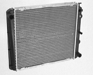 Kylare motorkylning in the group Cooling / ventilation / Radiator at  Professional Parts Sweden AB (9035302027)