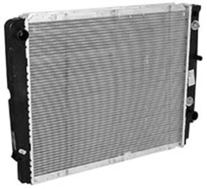 Kylare motorkylning 590x494x33 i gruppen Tillflligt dolda artiklar hos  Professional Parts Sweden AB (9045302098)