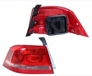 Kombinationsbackljus H�ger Ytterdel in the group Headlights / Lightning / Tail lights at  Professional Parts Sweden AB (95470724A1)