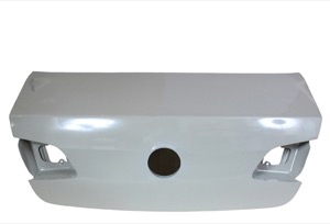 Baklucka Utrustningsvariant: Sedan in the group Body parts / Tailgate, Bonnet, Doors, Sunroof / Tailgate, Hatchdoor / Tailgate at  Professional Parts Sweden AB (9547710)