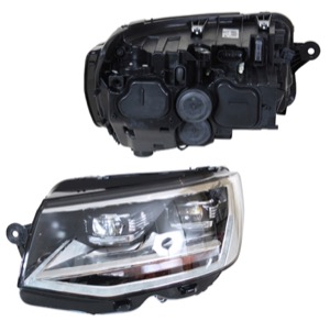 Huvudstrlkastare Hger in the group  at  Professional Parts Sweden AB (95690182A1)