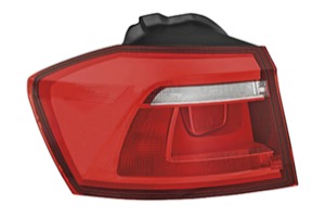 Kombinationsbackljus Hger Ytterdel i gruppen Tillflligt dolda artiklar hos  Professional Parts Sweden AB (95740702A1)