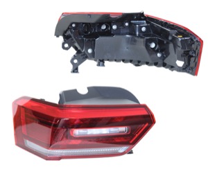 Kombinationsbackljus V�nster in the group  at  Professional Parts Sweden AB (95780707A1)