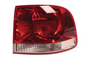 Kombinationsbackljus med lamphallare in the group Headlights / Lightning / Tail lights at  Professional Parts Sweden AB (95850702A1)