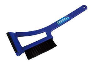 SNOW BRUSH WITH ICE-SCRAPER in the group Accessories / Bodywork Cleaning & Care / Snow brushes/scraper at  Professional Parts Sweden AB (979920955)