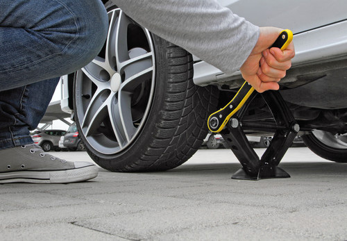 Scissor jack with ratchet - 1.000 kg