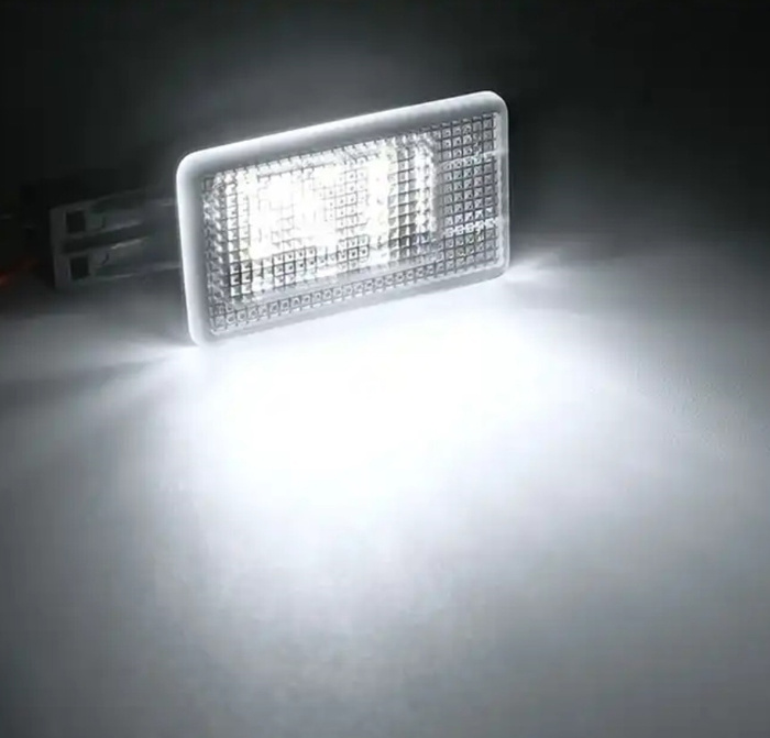 LED Courtesy lamp 6000K 1 pair