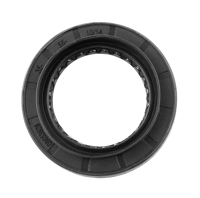Radial oil seal differential
