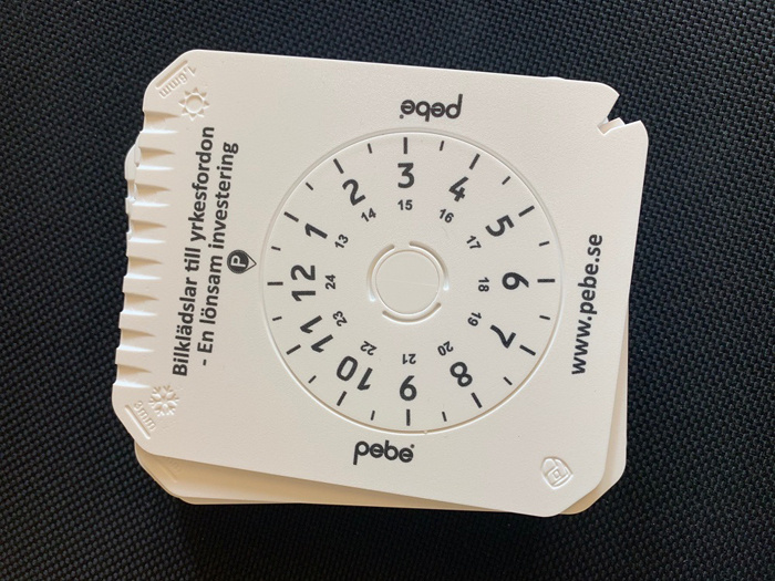 Ice scraper / Parking disc