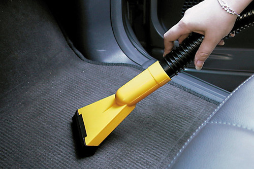 Canister vacuum cleaner - 12V - 160W