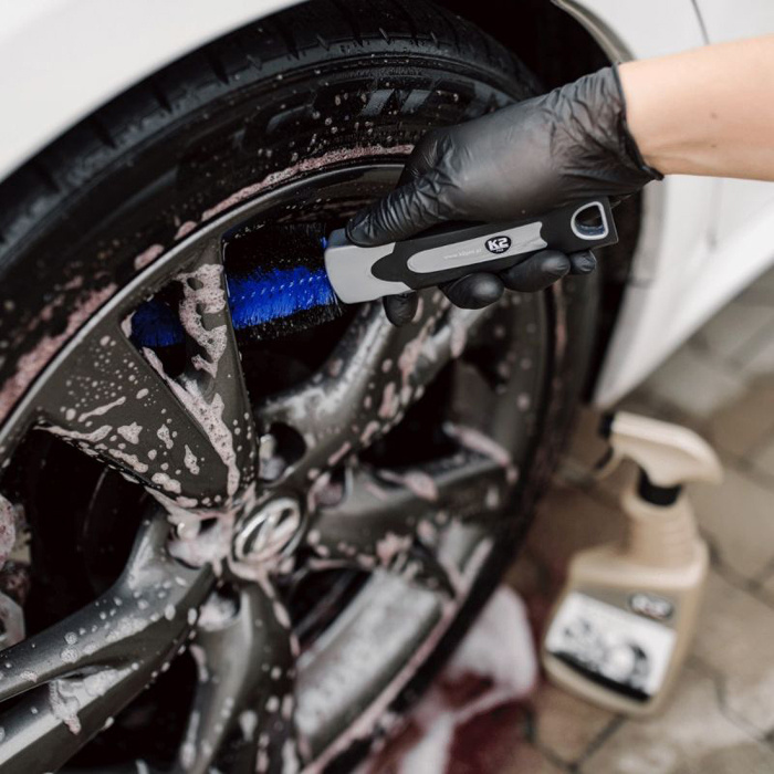 Brush for wheel rim washing