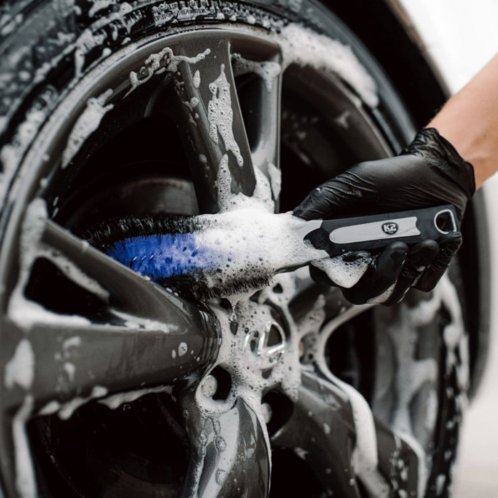 Brush for wheel rim washing